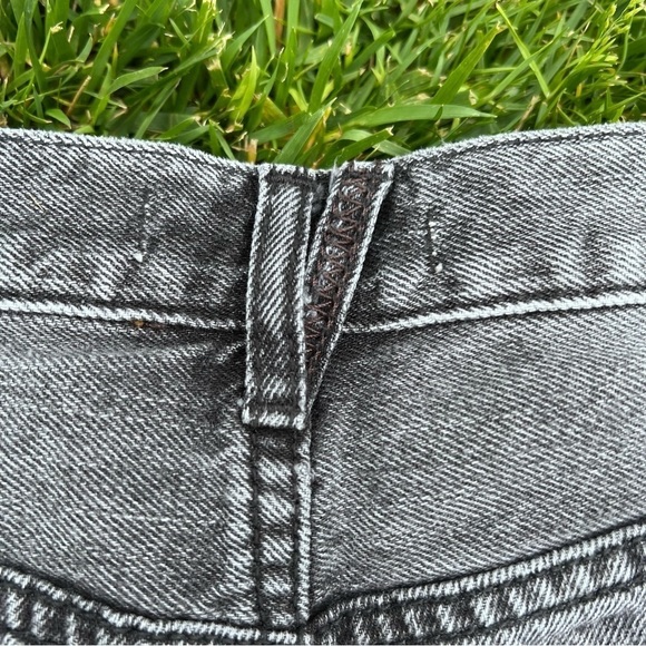We The Free Loving Good Vibrations Distressed Frayed Shorts Size 29 Washed Black - Picture 9 of 12